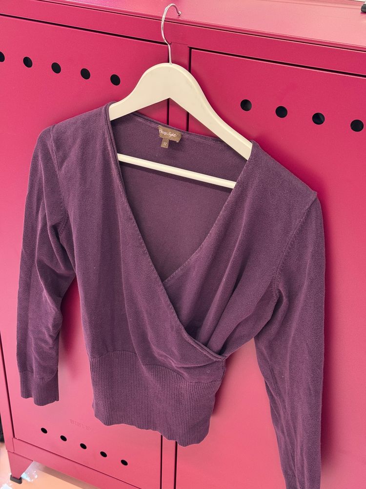 Purple wrap style knit top