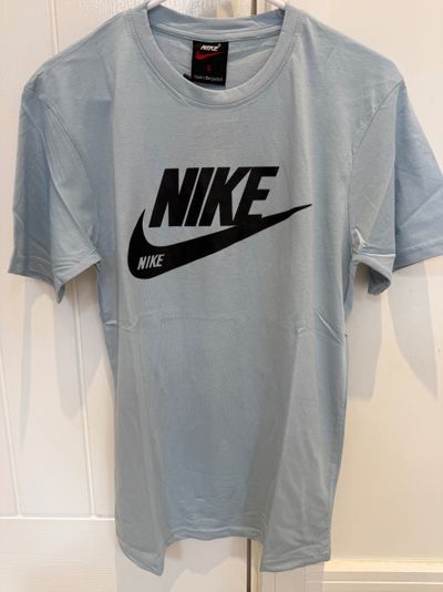 Nike T-Shirt - Factory Seconds