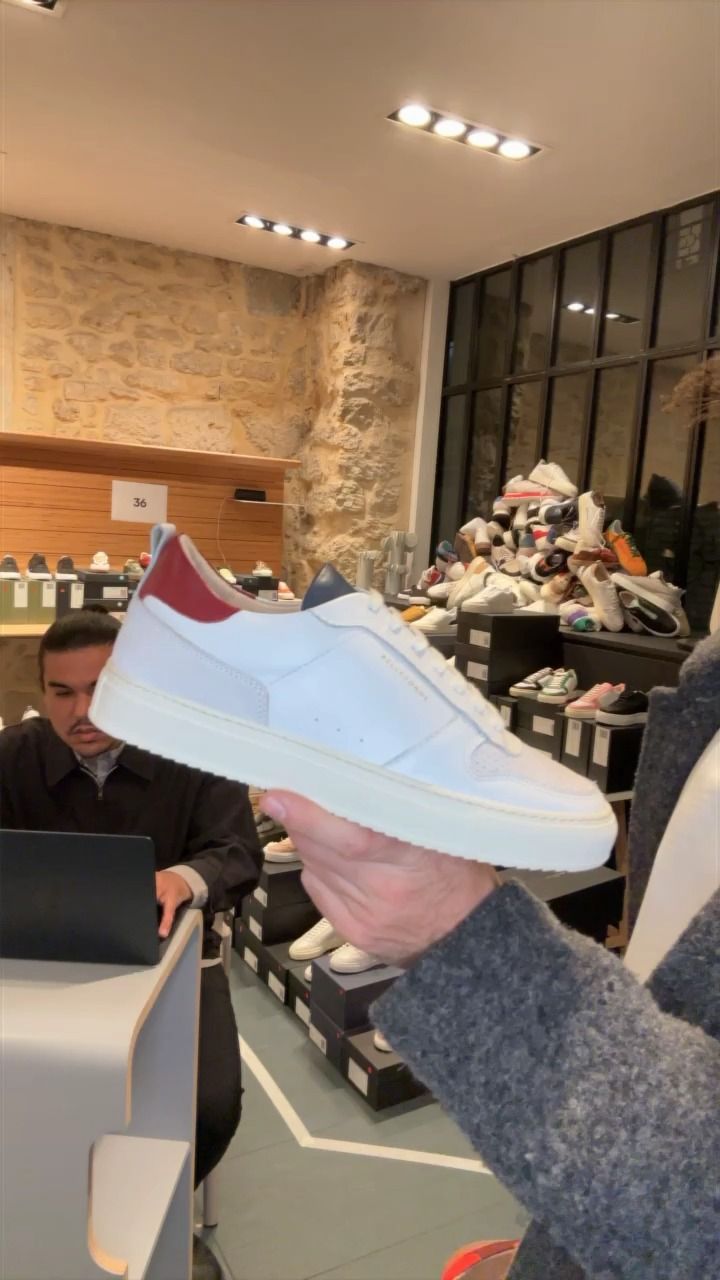 Other B0 White Navy Red size 43 product image