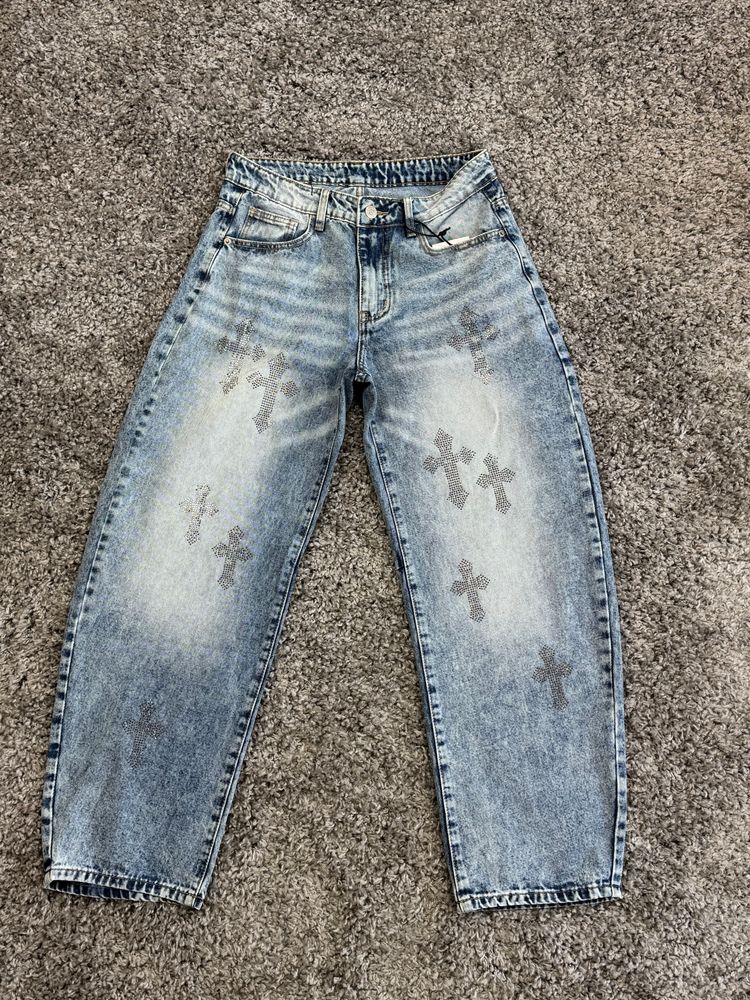 Blue Jeans With Cross Patterns