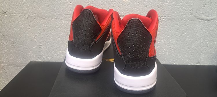 Jordan Courtside 23 UK12 EUR 47.5 Black Gym Red Brand New Full Box image 4