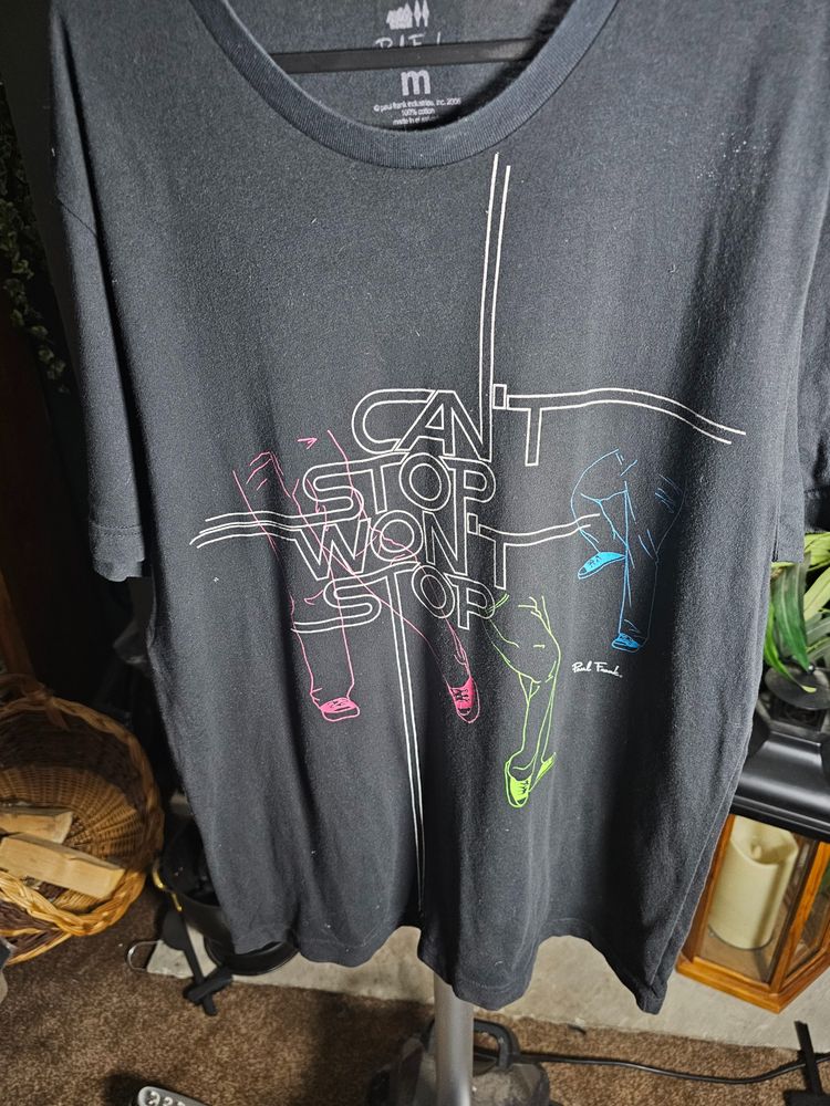Paul Frank Black Graphic T-Shirt  ( VINTAGE)