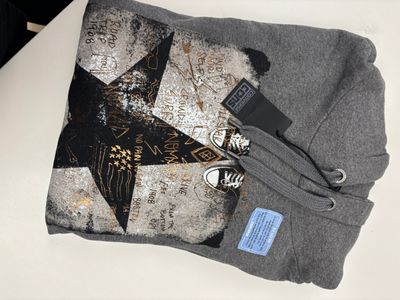 Grey Hoodie With Star Graphic