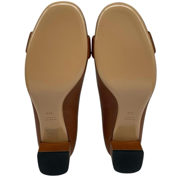 Gucci Pebbled Leather Interlocking G Buckle Heeled Pumps UK 6.5 image 9