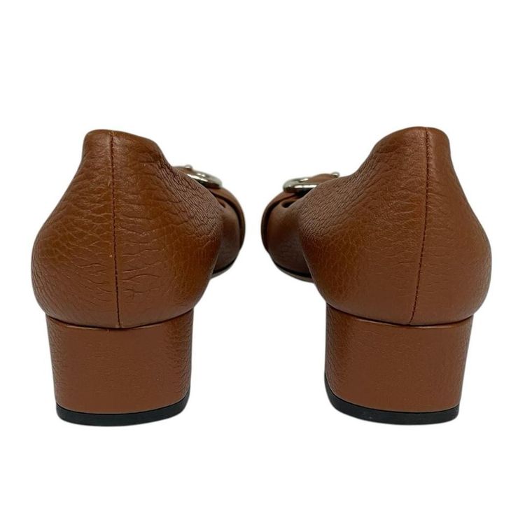 Gucci Pebbled Leather Interlocking G Buckle Heeled Pumps UK 6.5 image 2