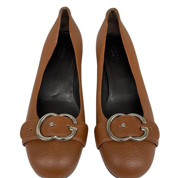 Gucci Pebbled Leather Interlocking G Buckle Heeled Pumps UK 6.5 image 8