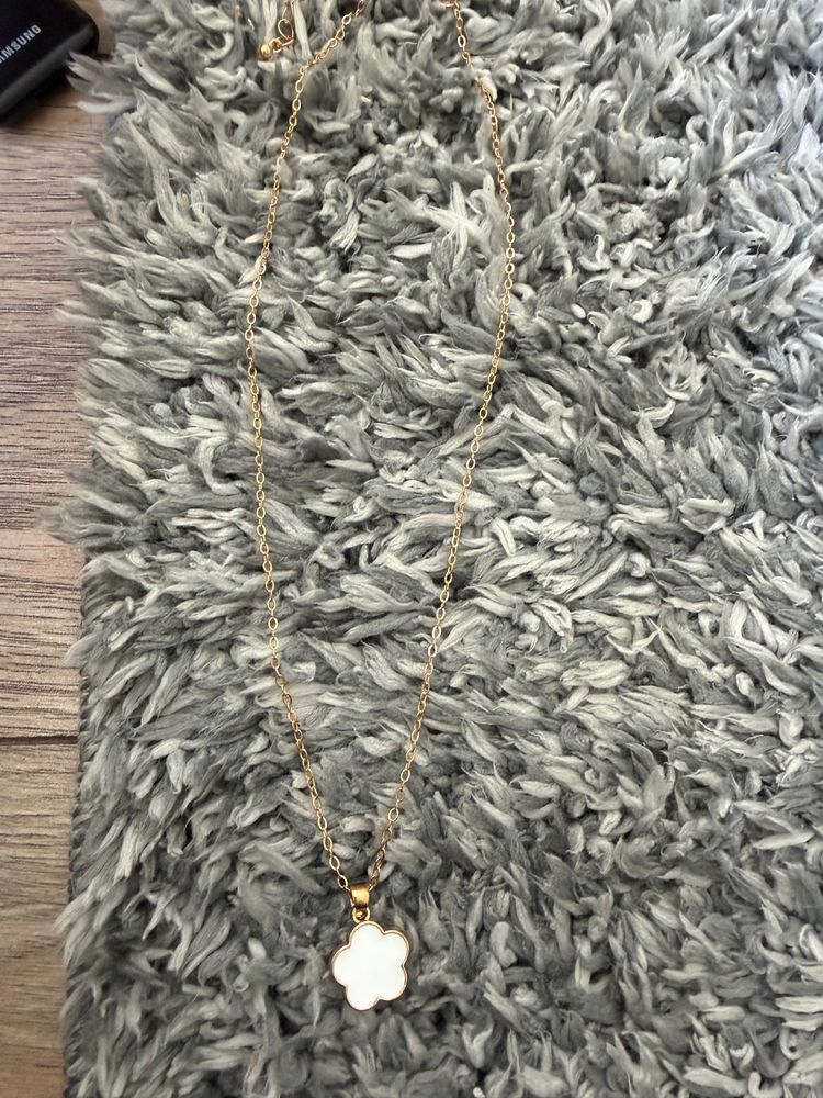 Gold Chain Necklace With White Flower Pendant