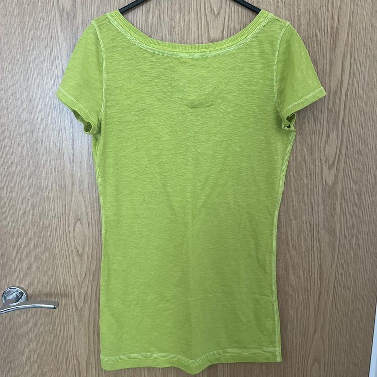 Abercrombie & Fitch Women's Green T-shirt imagen 3
