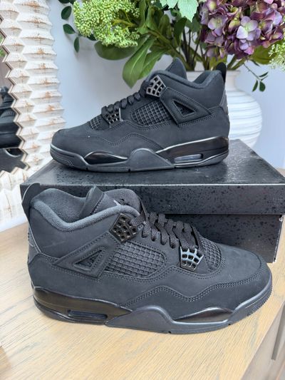 Jordan 4 Black Cats UK 8.5