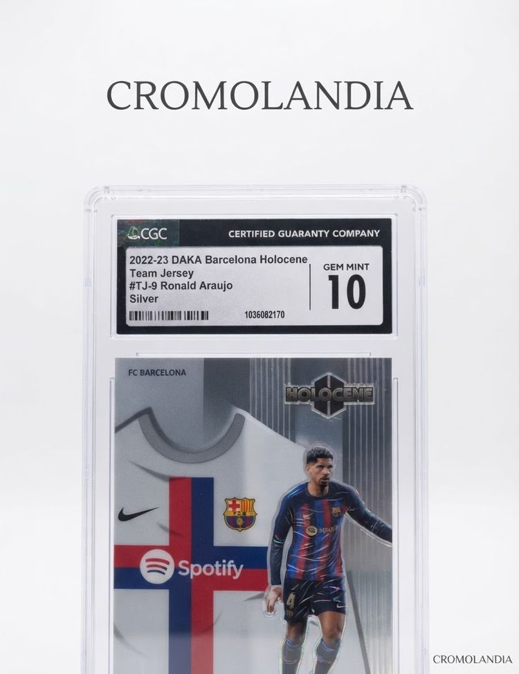 2022-23 Daka Barcelona Holocene Ronald Araujo Silver