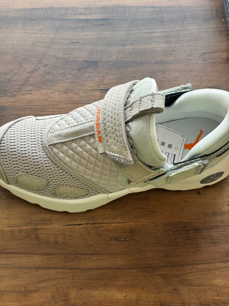 Wmns Jordan Trunner Lx Shoes