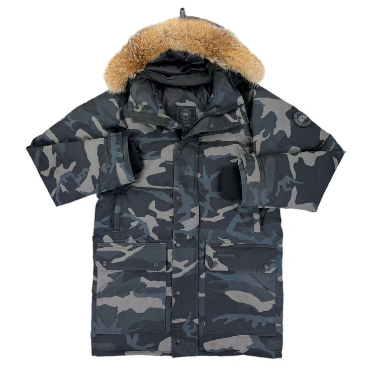 Canada Goose Men’s Black Badge Camo Emory Parker Jacket - Large image 1