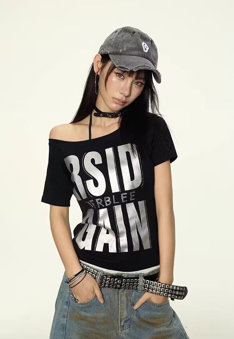 White Off-Shoulder Graphic T-ShirtPrivate high-end customization 4