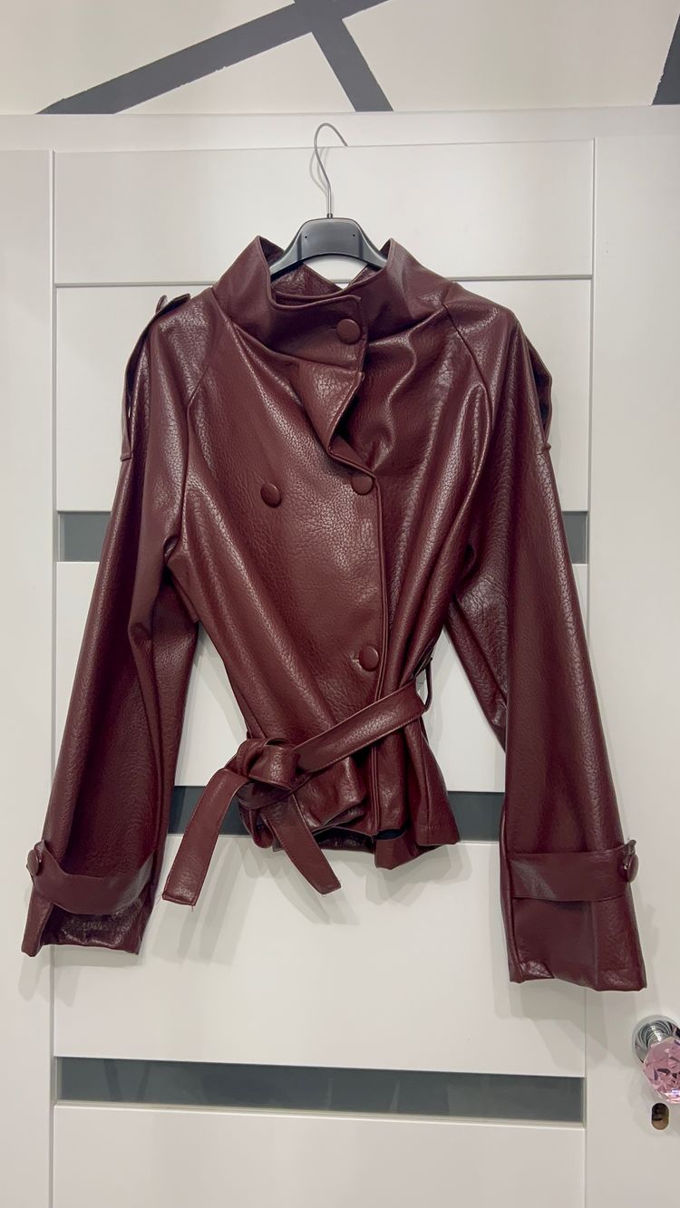 Brown Faux Leather Jacket With Belt imagen 1