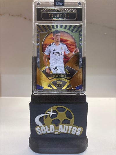 Topps Palatial 2020-21 Arda Guler Soccer Trading Card