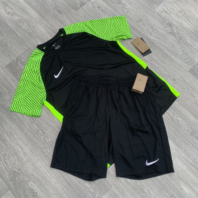 Nike Dri Fit Strike Academy Pro T-Shirt Top [L] Zip Pocket Shorts [M] Set - Black/Volt