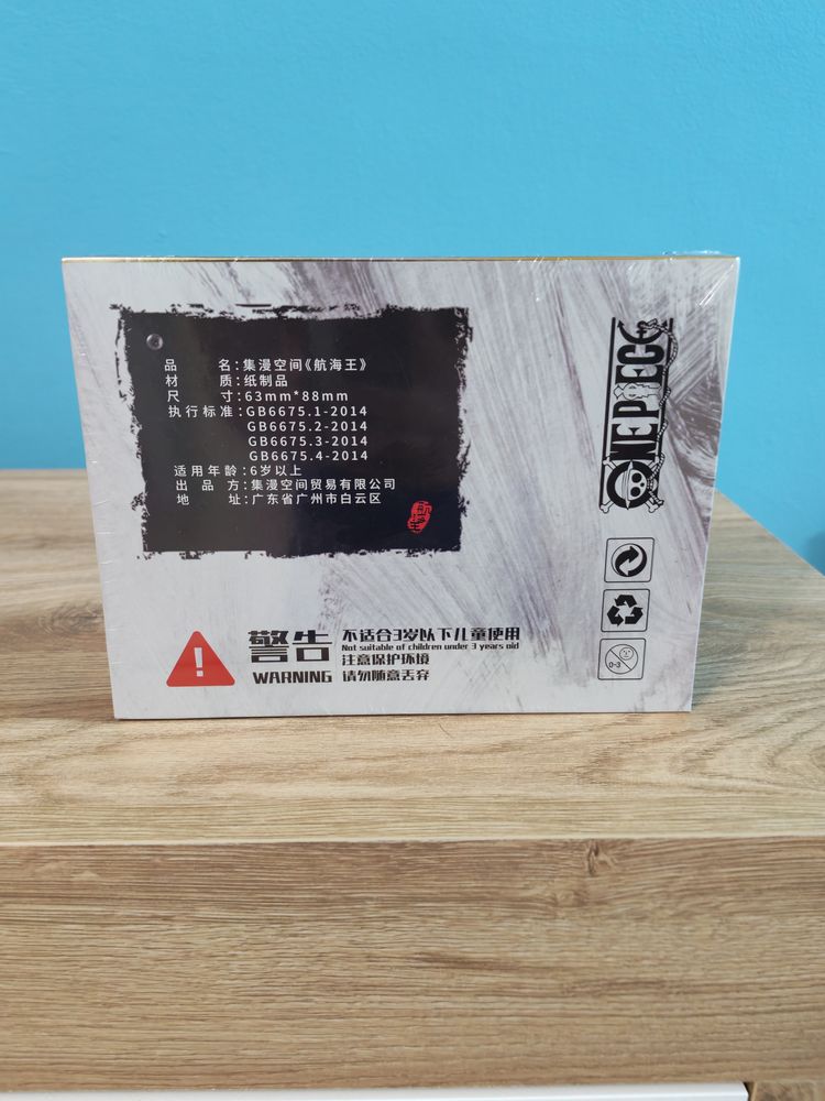 One Piece Collectible card  Box blank and white  obraz 2