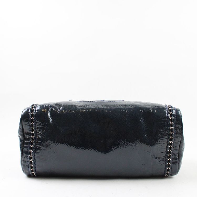 Immagine di Chanel Luxe Ligne Bowler Bag In Vernice 7