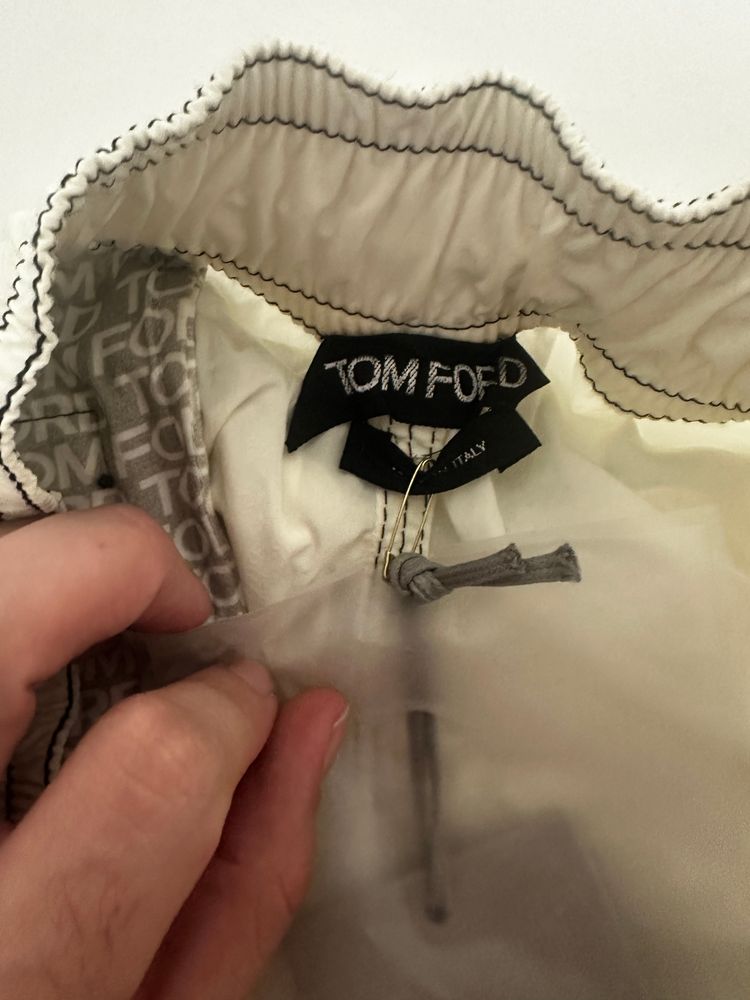 Tom Ford Chalk Shorts 8