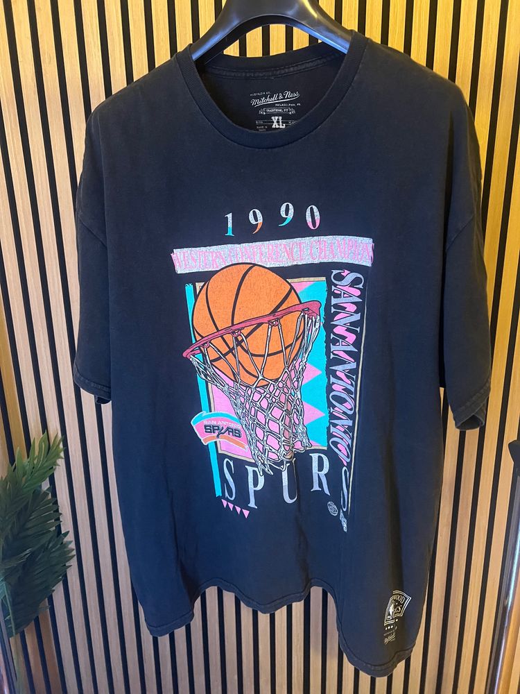 Mitchell & Ness San Antonio Spurs 1990 T-Shirt