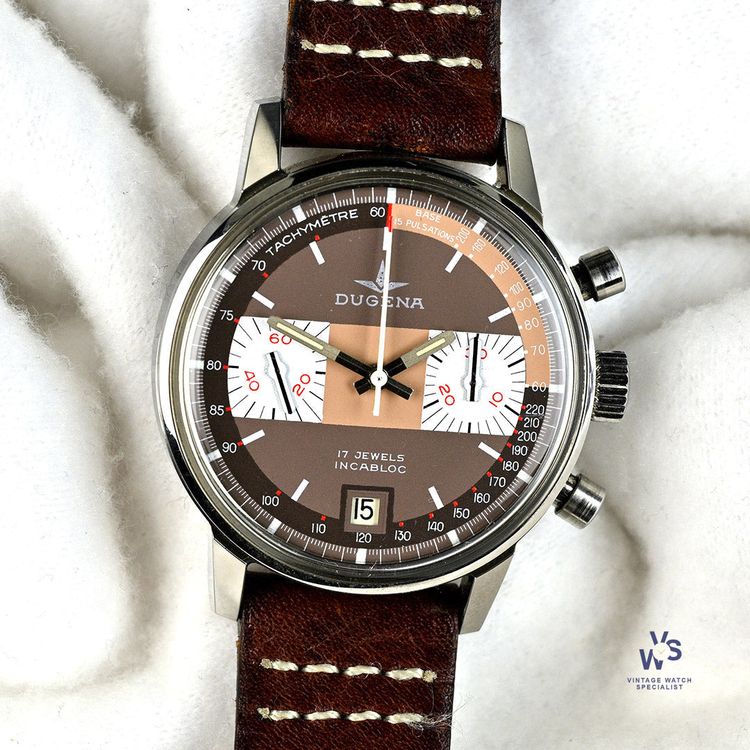 Dugena Chronograph - Manual Wind - Valjoux 7734 Movement - c.1970s image 2