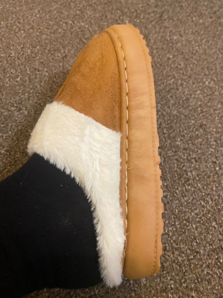 Brown Slippers With White Faux Fur Lining image 7