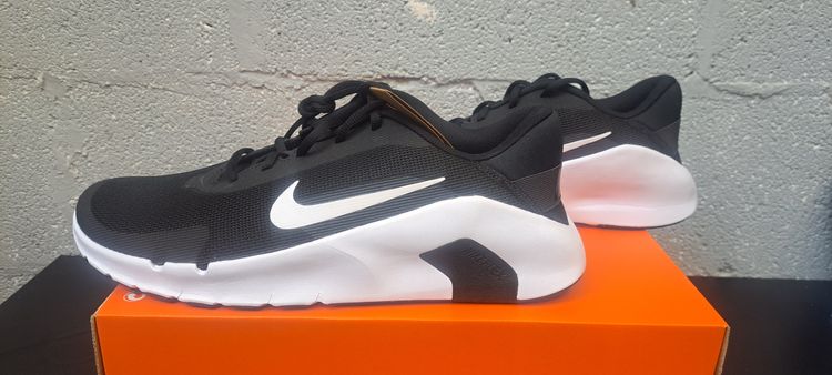Nike Flex Train UK13 EUR 48.5 Black White Anthracite Brand New Box No Lid image 3