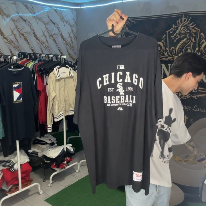 Majestic Athletic T shirt Majestic L product image