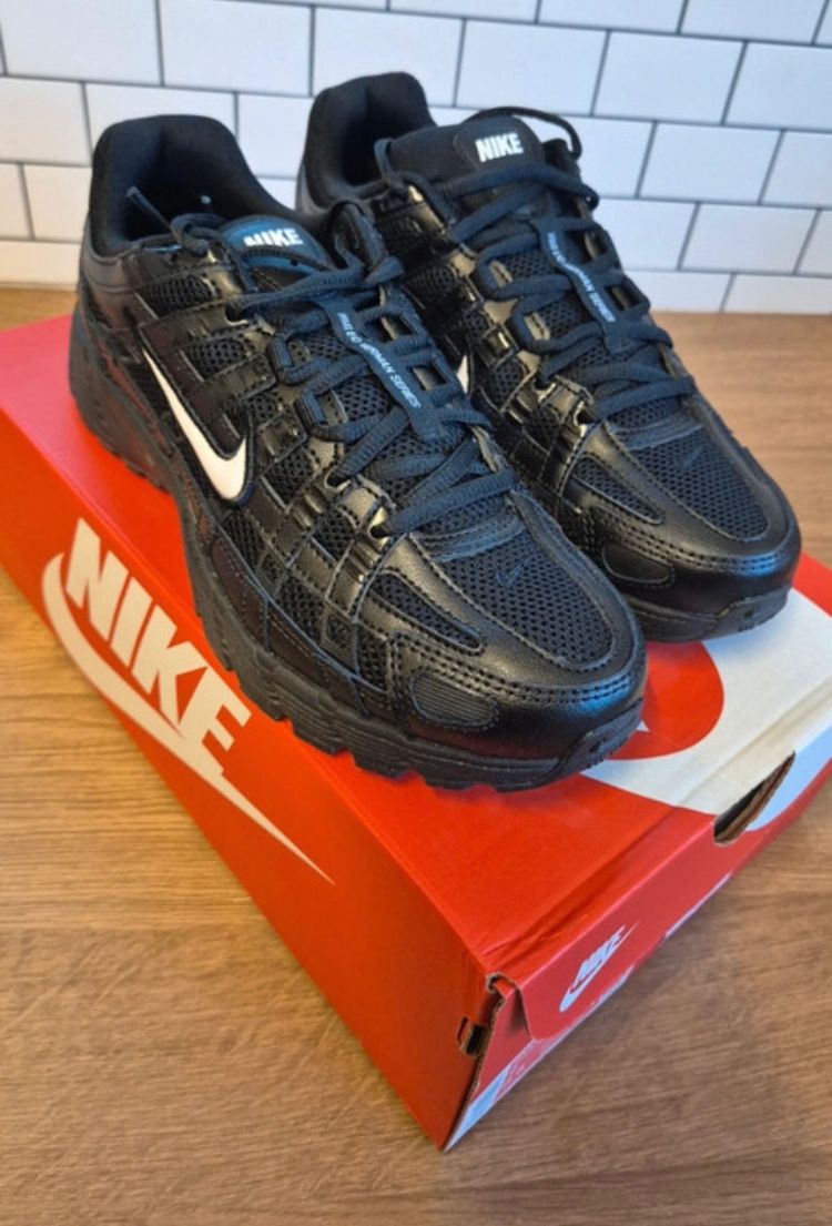 Nike p6000