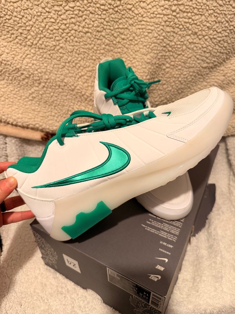 Nike LeBron Witness IX – Limited Edition – Size UK 11.5 / US 12.5 imagen 2