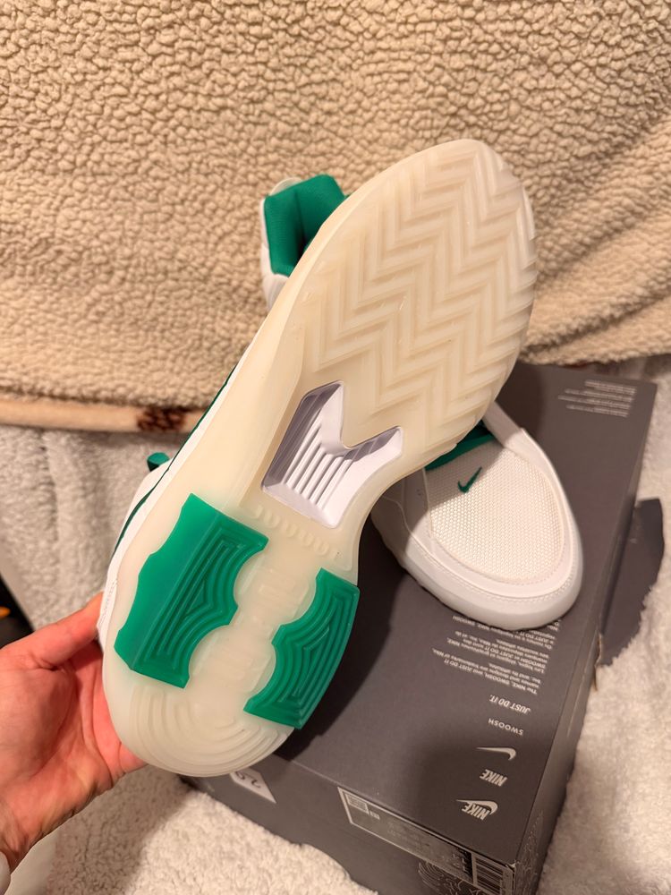 Nike LeBron Witness IX – Limited Edition – Size UK 11.5 / US 12.5 imagen 3