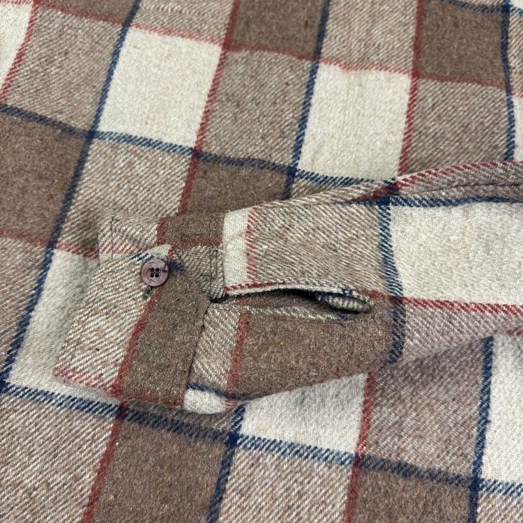 Pacific Woolens 90's Plaid Long Sleeve Flannel Shirt Jacket Brown image 2
