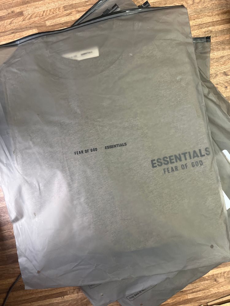Fear Of God Essentials homestead tee