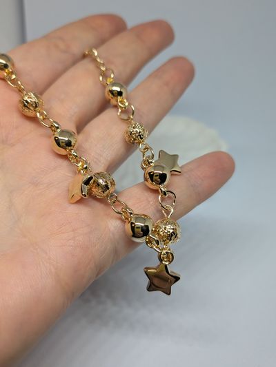 Gold-Tone Bracelet With Star Charms