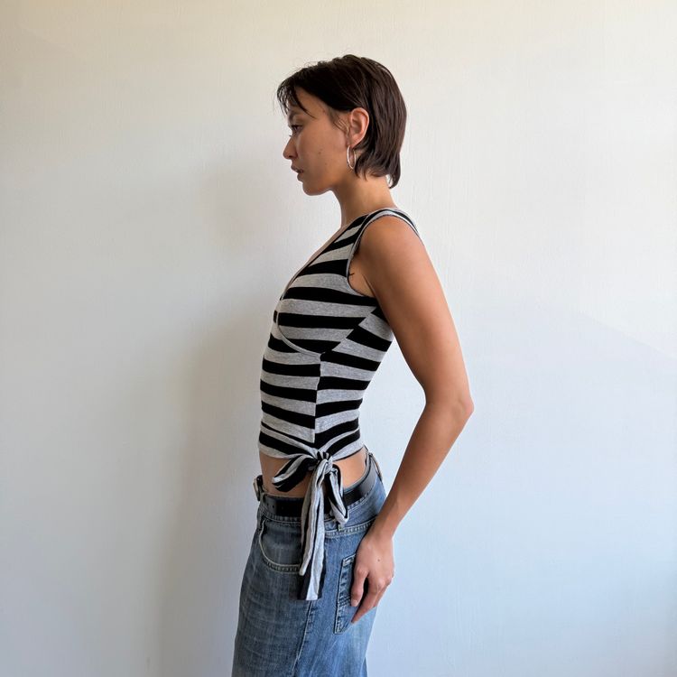 Black + grey striped ballet top - Size XS imagen 3