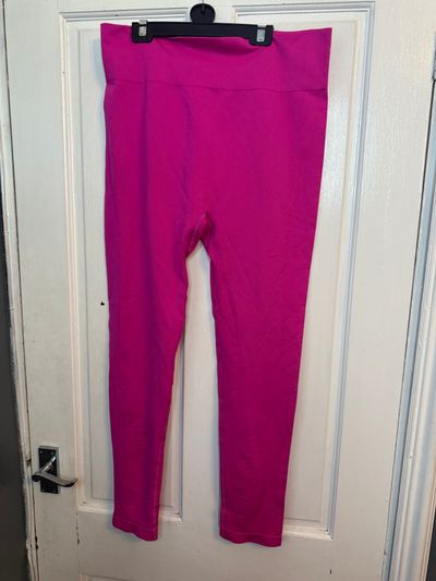 pink workout leggings