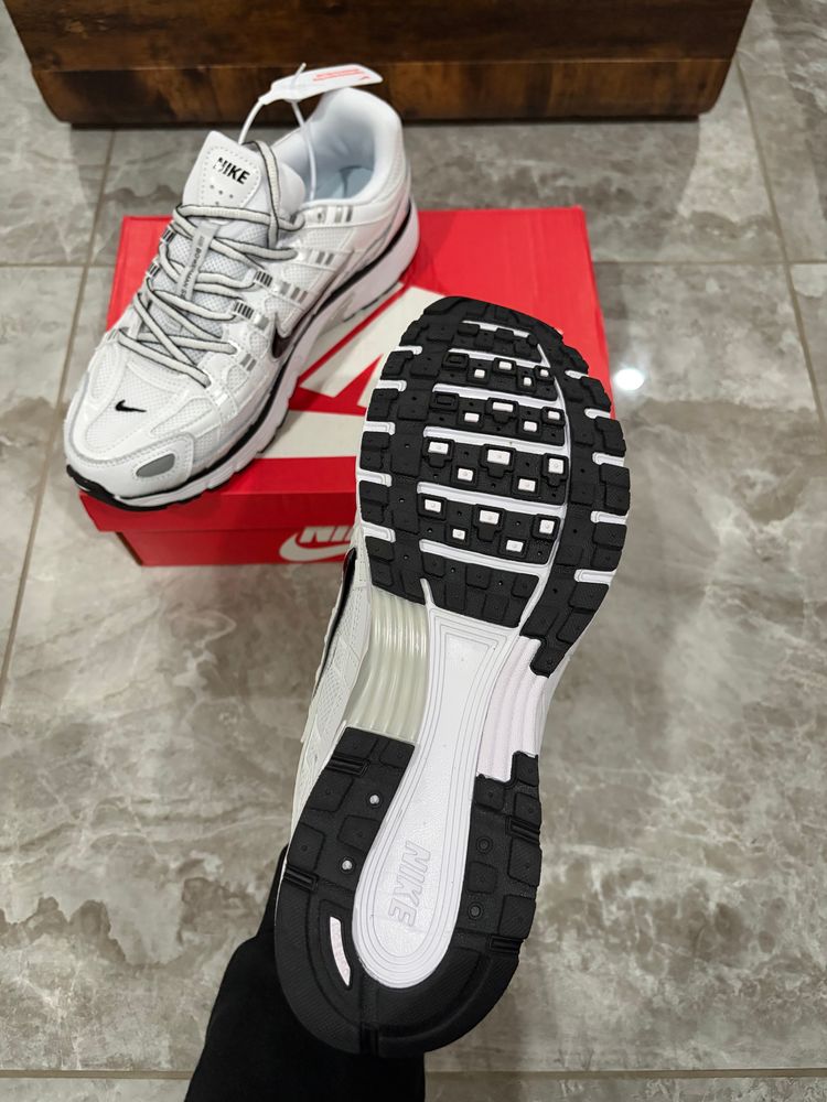 Nike White And Black Sneakers image 4
