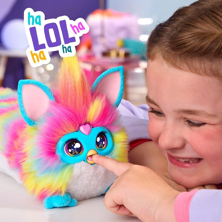 Immagine di DJ Furby Rainbow Interactive Plush 12