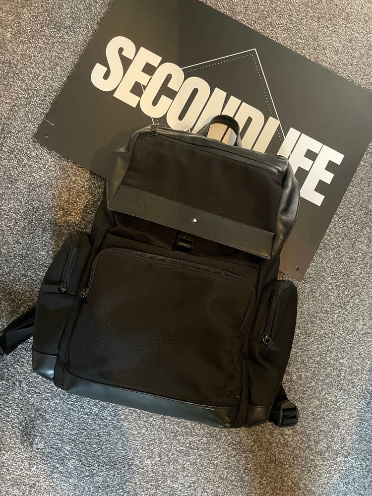 Montbalnc nightlight backpack 1