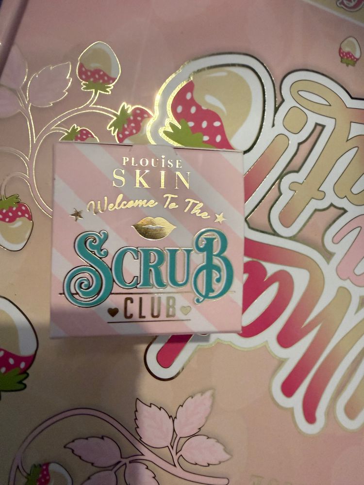 Other Plouise Skin Scrub Club product image