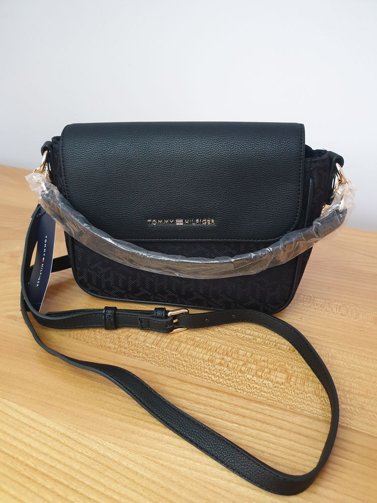 Tommy Hilfiger Black Crossbody Bag product image