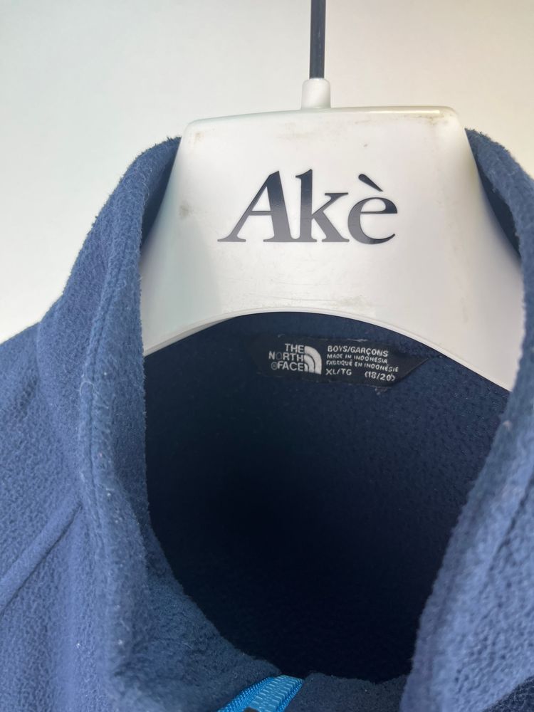 The North Face blue fleece jacket 4