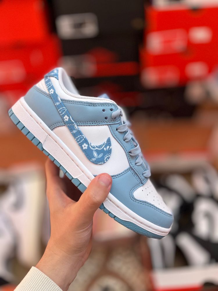 Nike Dunk Low Sneakers 6