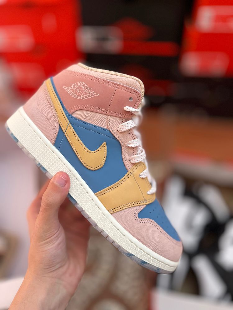 Nike Dunk Low Sneakers 4