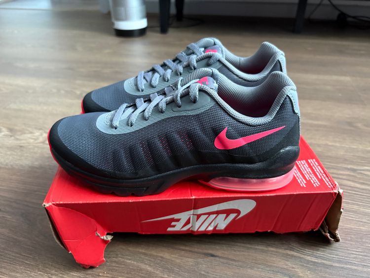 Nike Air Max Invigor (Gs) Sneakers 4