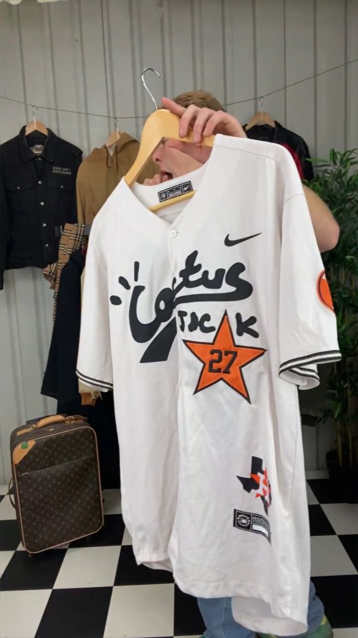 Travis Scott medium cactus jacks shirt product image