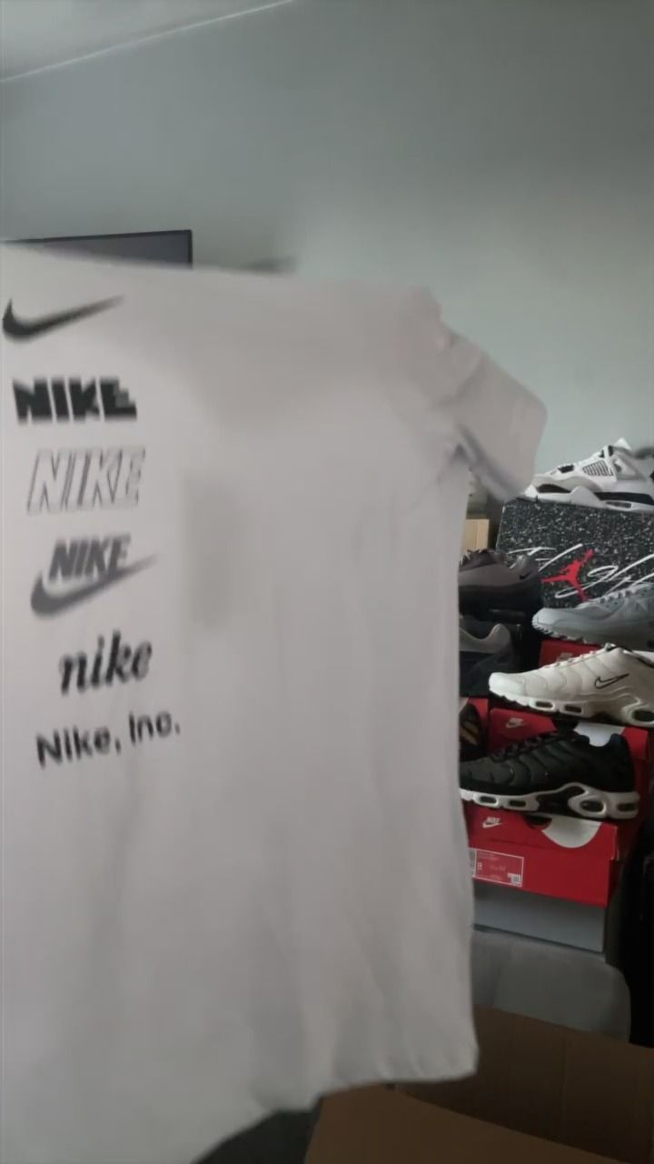 Nike Medium Nike Tee product image