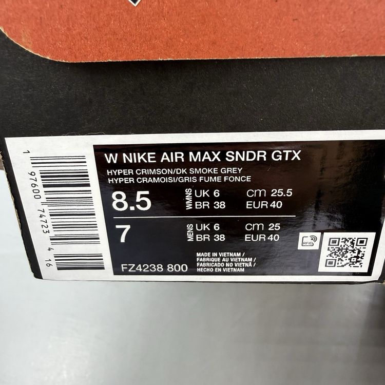 Size 6 - Nike Air Max Sunder Gore-Tex Hyper Crimson Black Trainers FZ4238-800 9