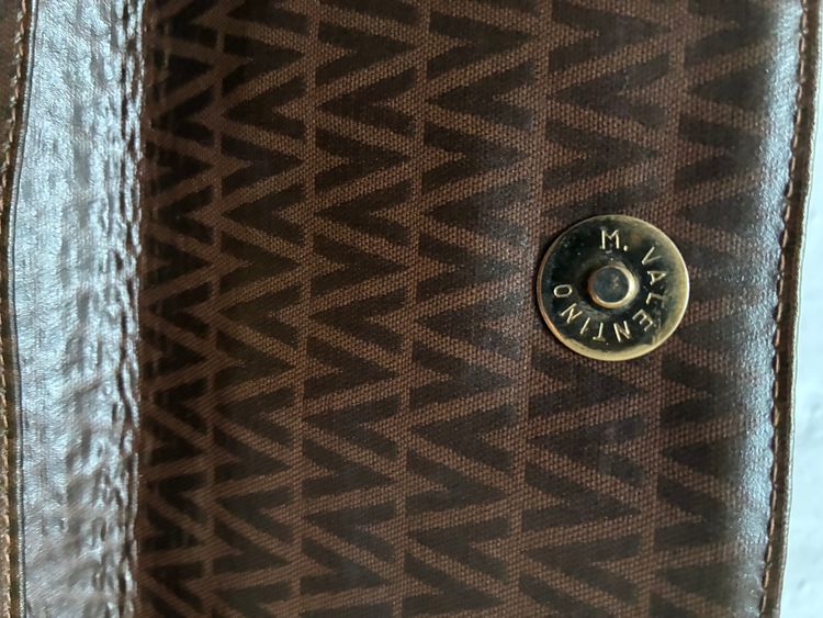 Immagine di Valentino Brown Clutch Bag 2