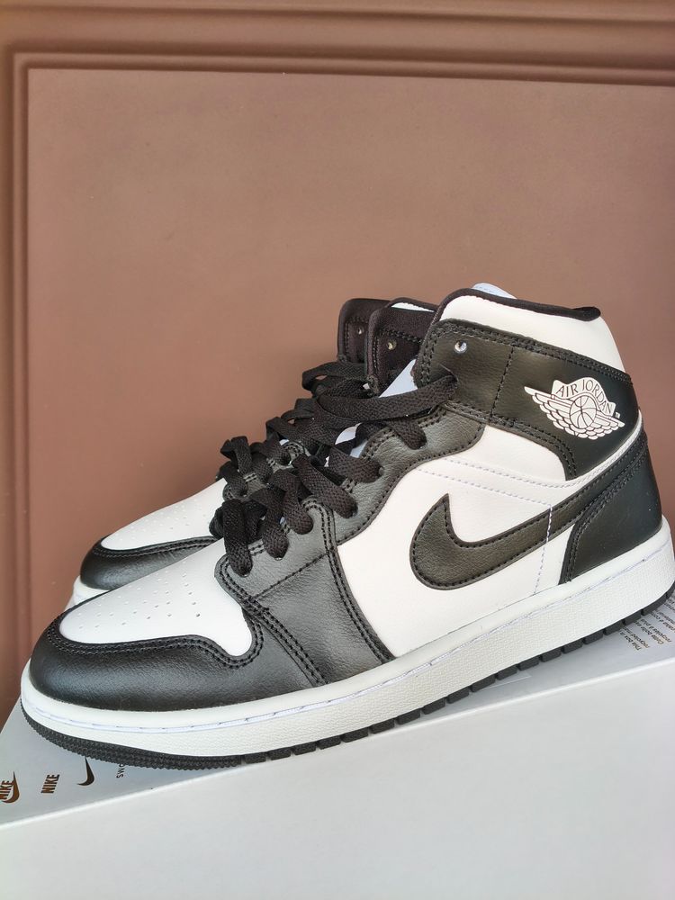Nike Air Jordan 1 Mid Sneakers 🐼 Taglia 42.5